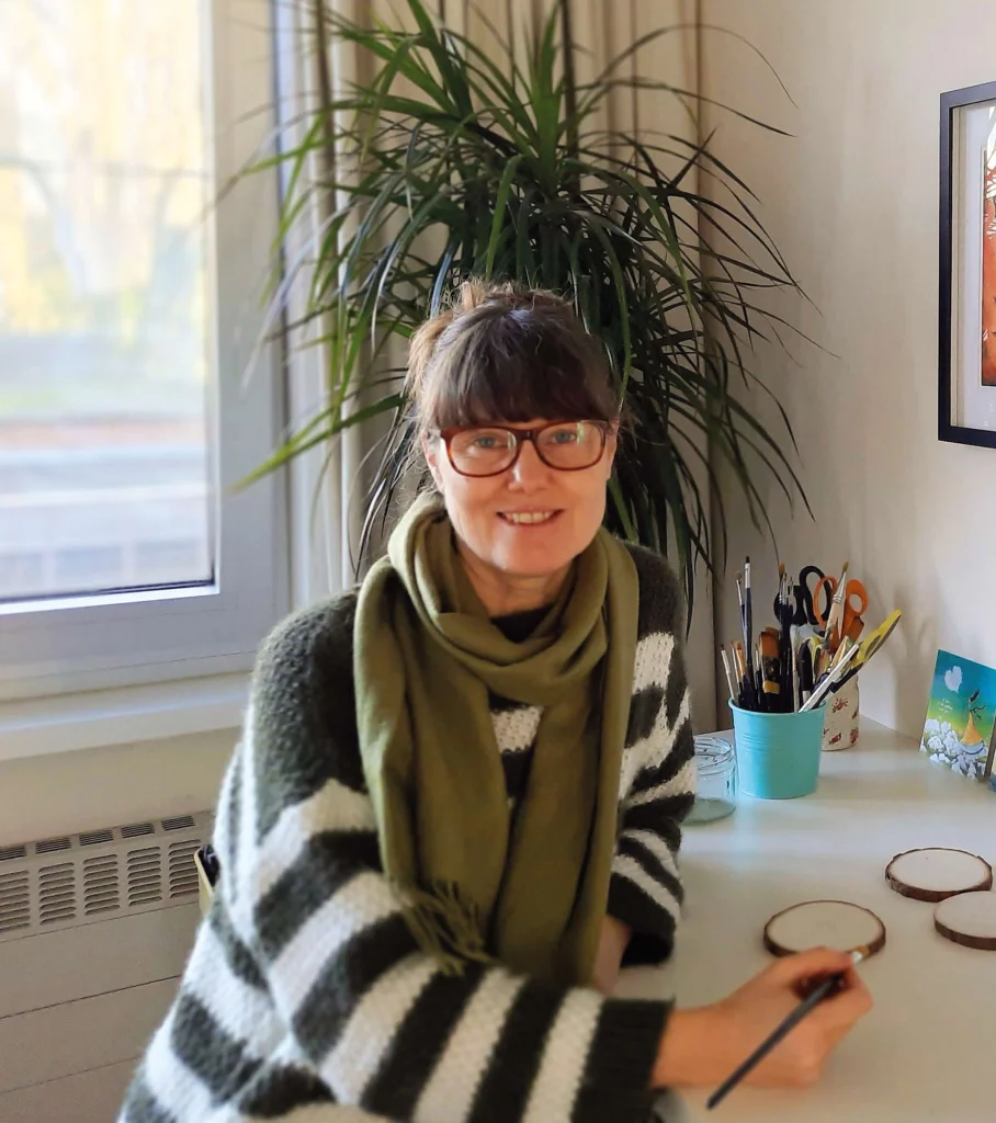 Heidi aan bureau